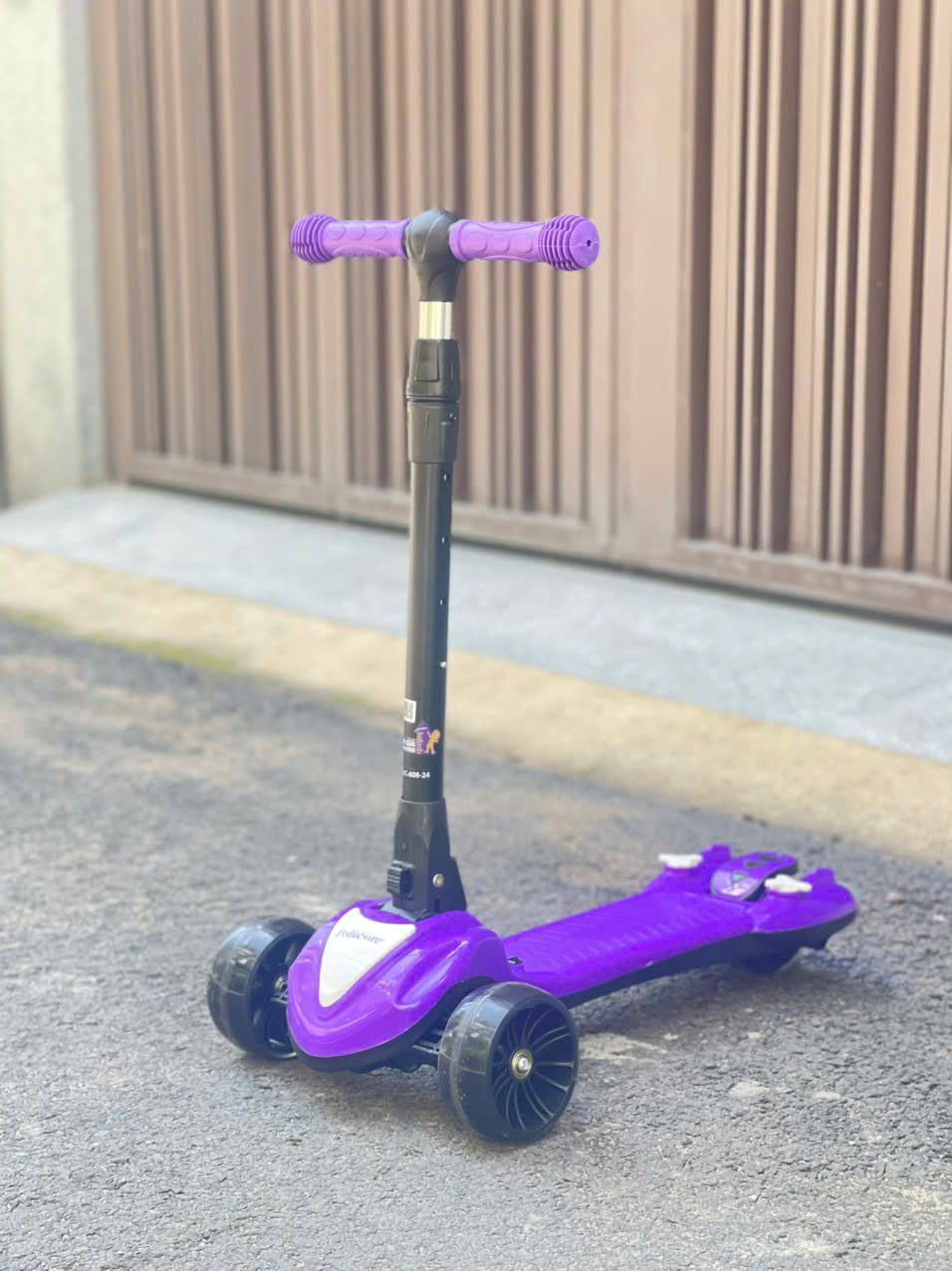 XE TRƯỢT SCOOTER CHỒI CHÂN 2IN1 CÓ NHẠC 3 XE TRƯỢT SCOOTER CHỒI CHÂN 2IN1 CÓ NHẠC - Ảnh 3