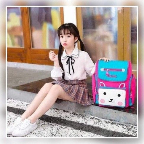 BALO THỜI TRANG CHỐNG GÙ CHO BÉ