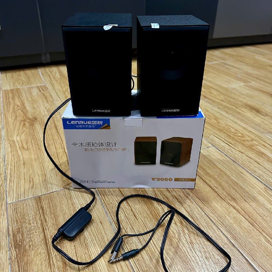 LOA VI TÍNH VỎ GỖ LENRUE V3000 2.0 3 LOA VI TÍNH VỎ GỖ LENRUE V3000 2.0 - Ảnh 3