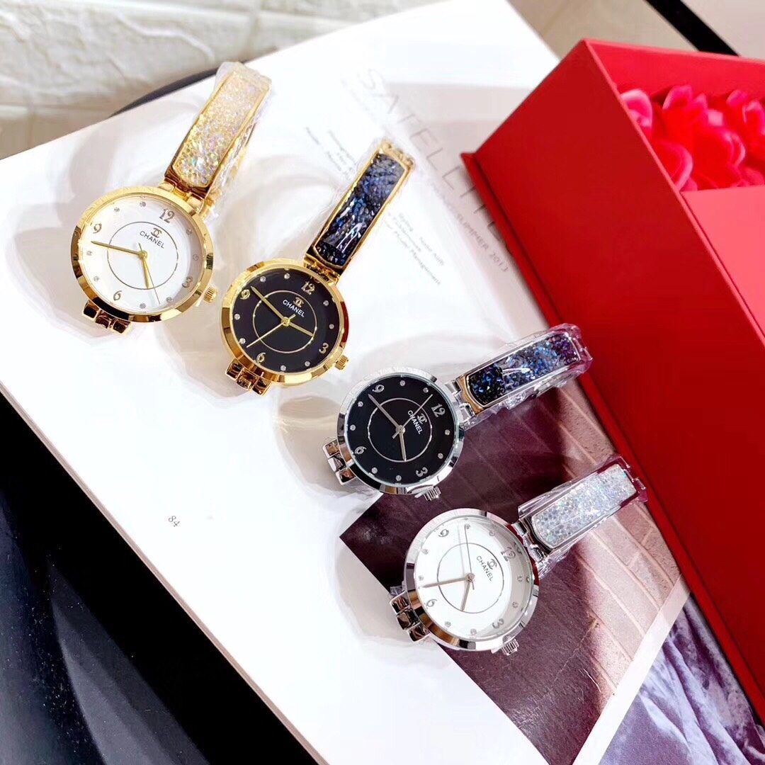 ĐỒNG HỒ GUCCI LẮC TAY ĐÍNH ĐÁ