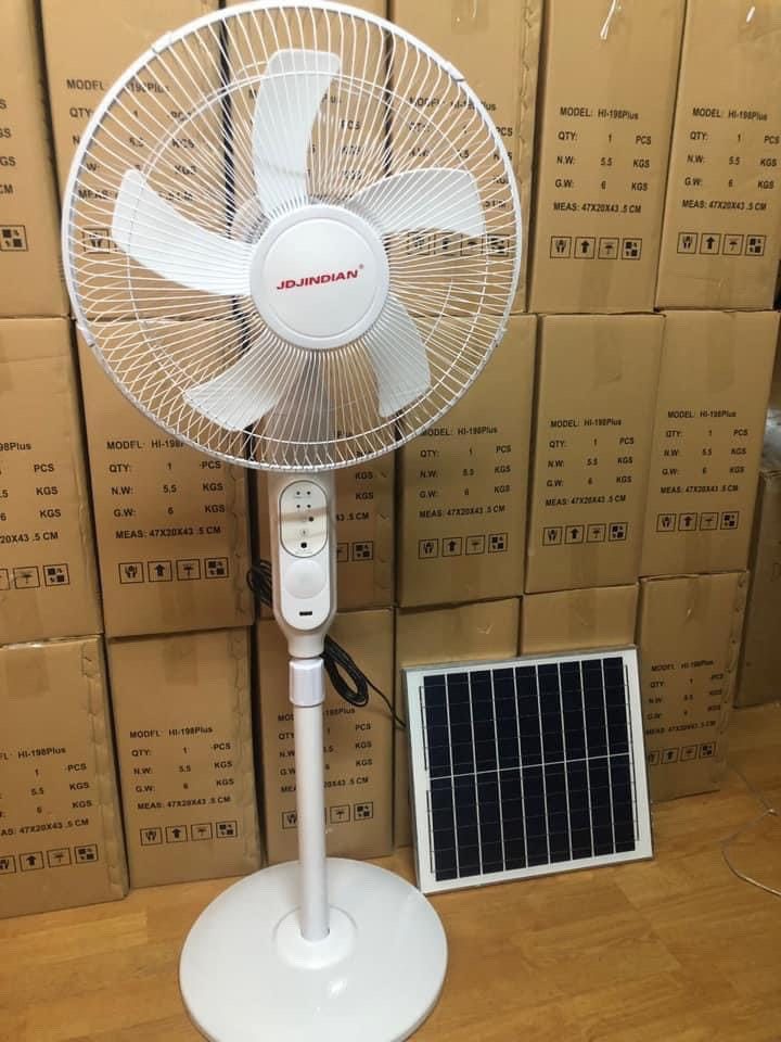 QUẠT ĐỨNG NLMT SOLA FAN 45CM PIN 5H 3 QUẠT ĐỨNG NLMT SOLA FAN 45CM PIN 5H - Ảnh 3