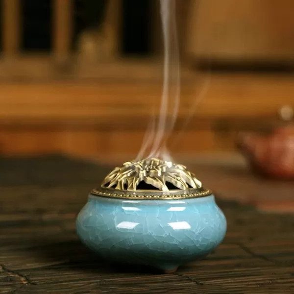 LƯ SỨ XÔNG TRẦM HƯƠNG