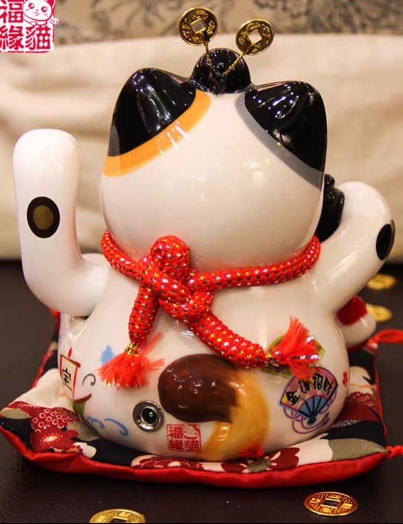 MÈO SỨ 6INCH VẪY TAY 16CM KÈM LÓT ĐỎ