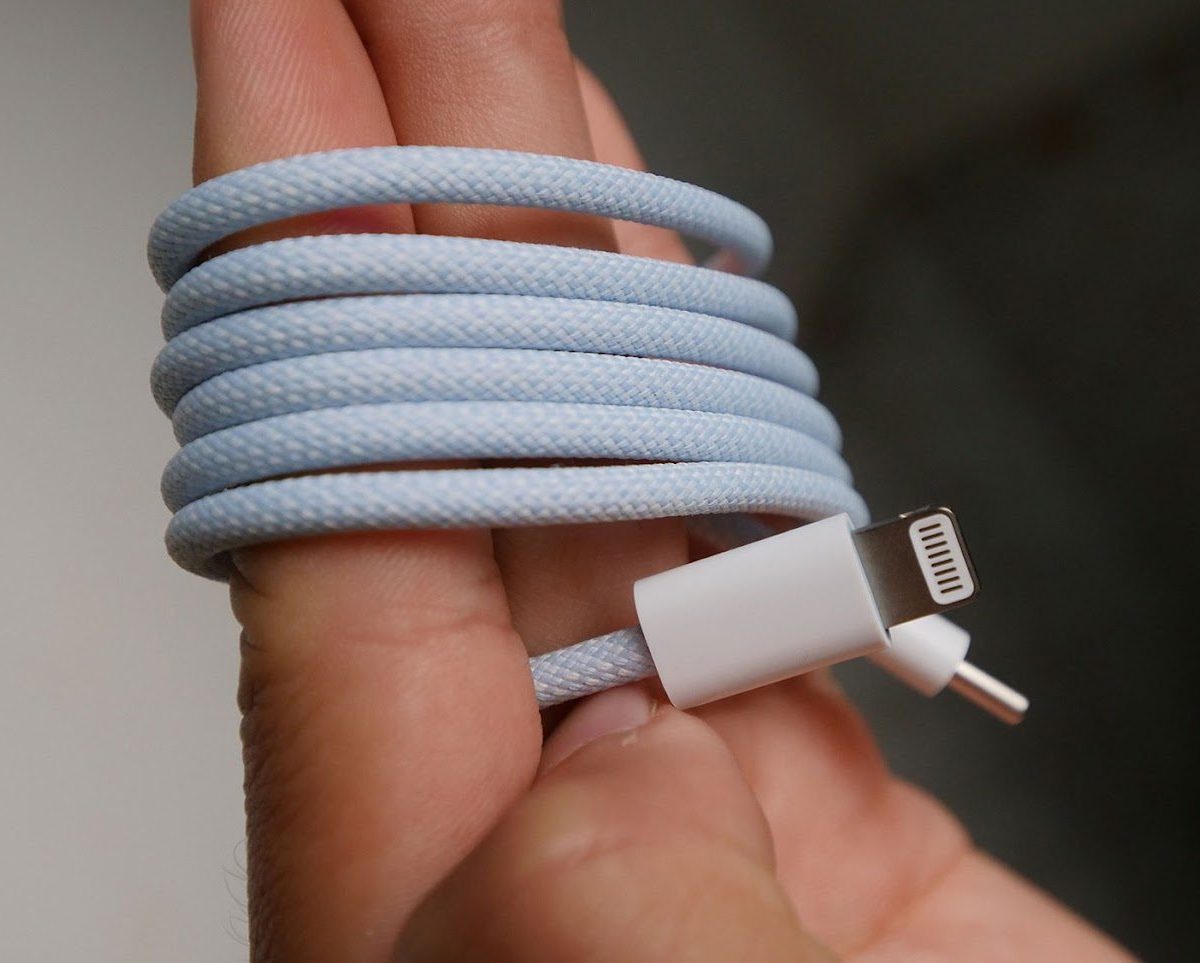 CÁP SẠC PISEN  3A 20W  DÂY THƯỜNG --C-L