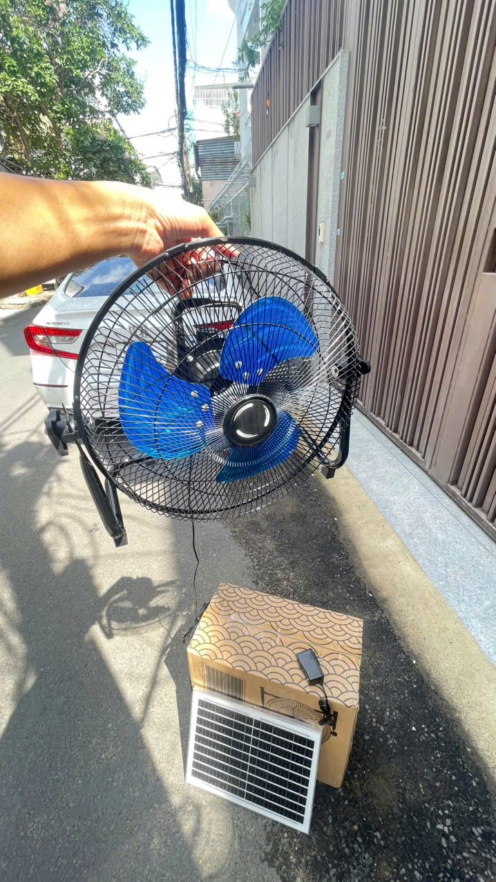 QUẠT LỒNG SẮT CHÂN QUÌ NLMT SIZE 14INCH DY066 3 QUẠT LỒNG SẮT CHÂN QUÌ NLMT SIZE 14INCH DY066 - Ảnh 3