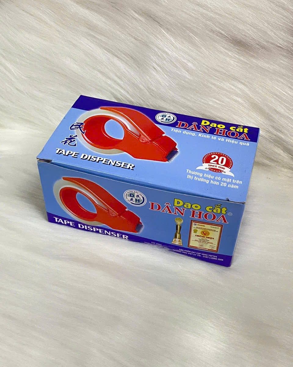 DAO CĂT BĂN KEO ĐÓNG GÓI HÀNG