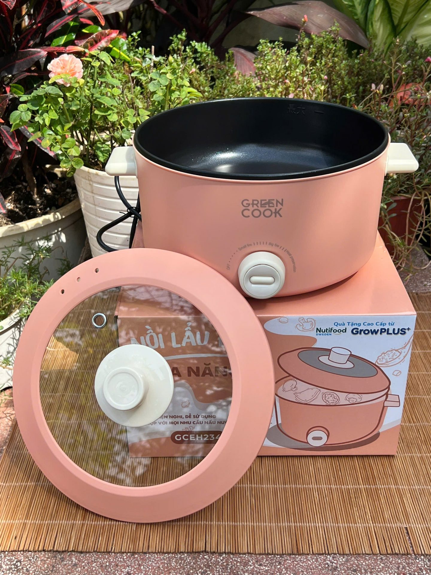 NỒI LẪU ĐIỆN GREEN COOK 4L CHÍNH HÃNG 5 NỒI LẪU ĐIỆN GREEN COOK 4L CHÍNH HÃNG - Ảnh 5