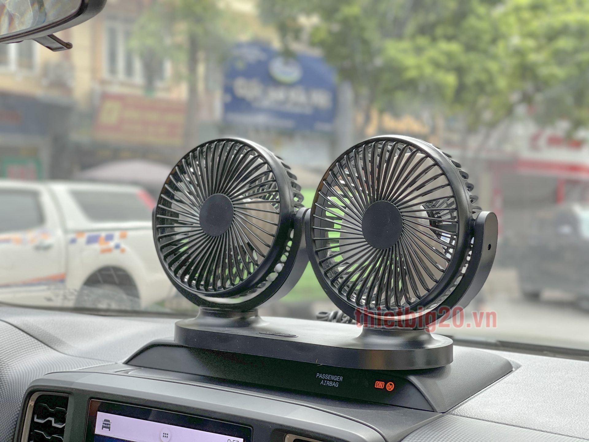 QUẠT ĐÔI ĐÊ XE HƠI NGUỒN USB R-8037 20CM- CÔNG SUÂT 10W 3 QUẠT ĐÔI ĐÊ XE HƠI NGUỒN USB R-8037 20CM- CÔNG SUÂT 10W - Ảnh 3