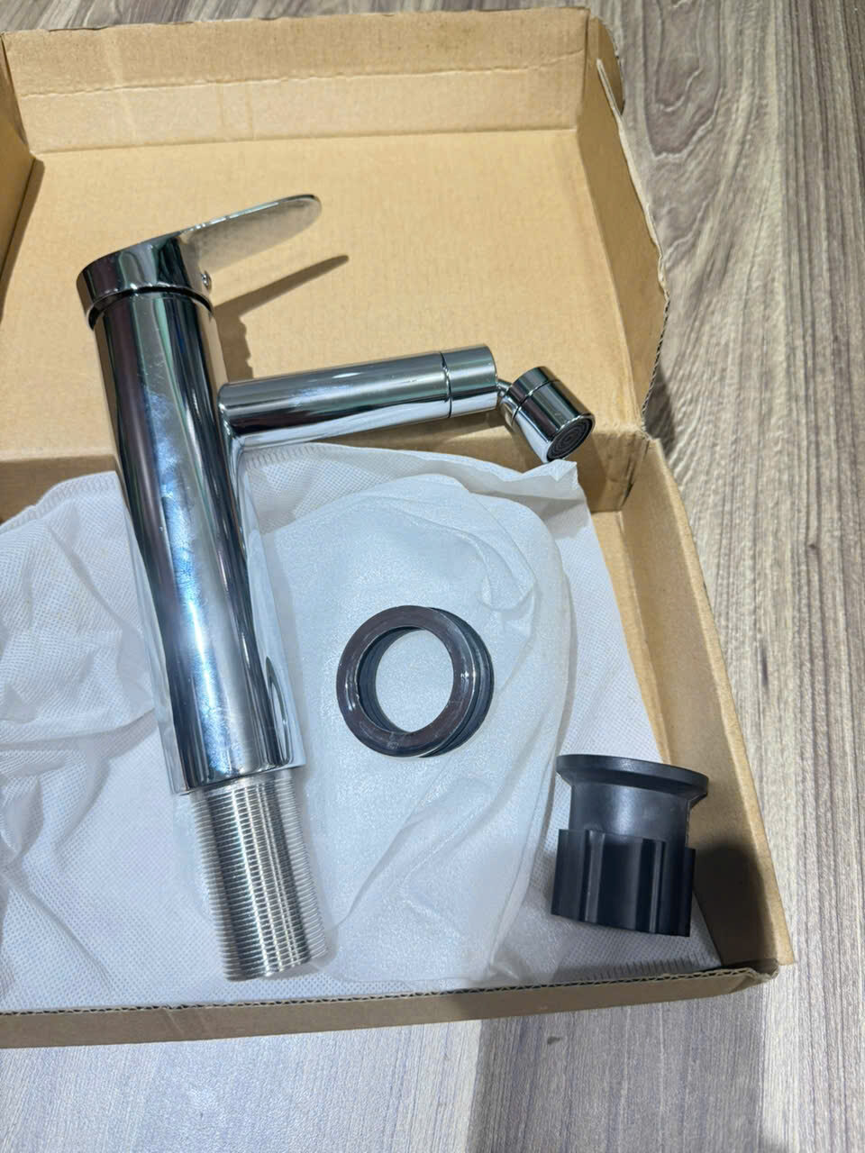 VÒI RỬA MẶT NÓNG LẠNH INOX 360 9 1784168653851 1581781684628768306 2794270501574230278 b9d405dac0d206e7c7fe6285f225e238