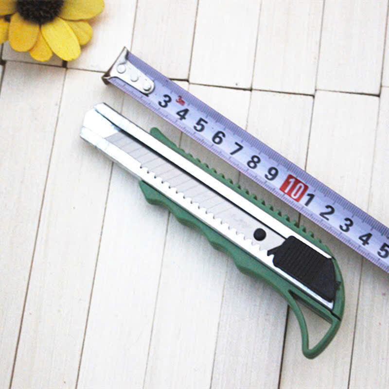 DAO RỌC GIẤY LỚN 18MM 4 DAO RỌC GIẤY LỚN 18MM - Ảnh 4