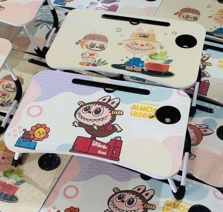 BÀN HỌC GẤP GỌN CÓ KHE IPAD + LY NƯỚC