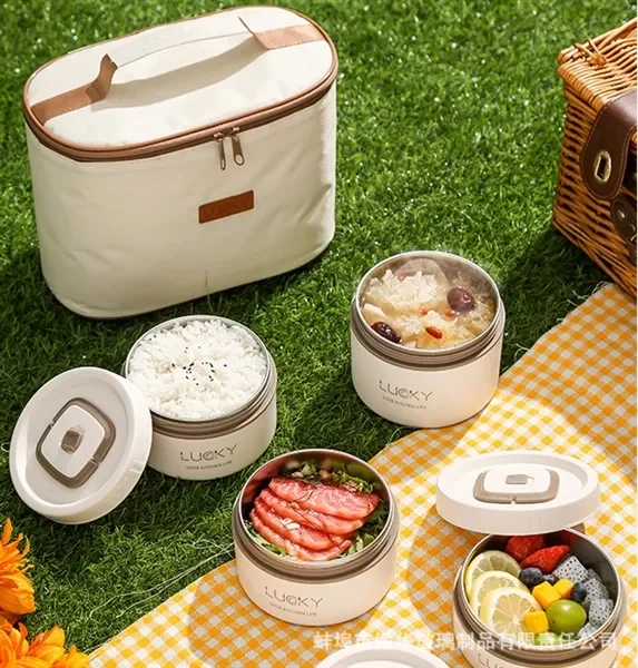 HỘP CƠM 4 TÂNG LUCKY KÈM TÚI NHIỆT MUỖNG ĐŨA