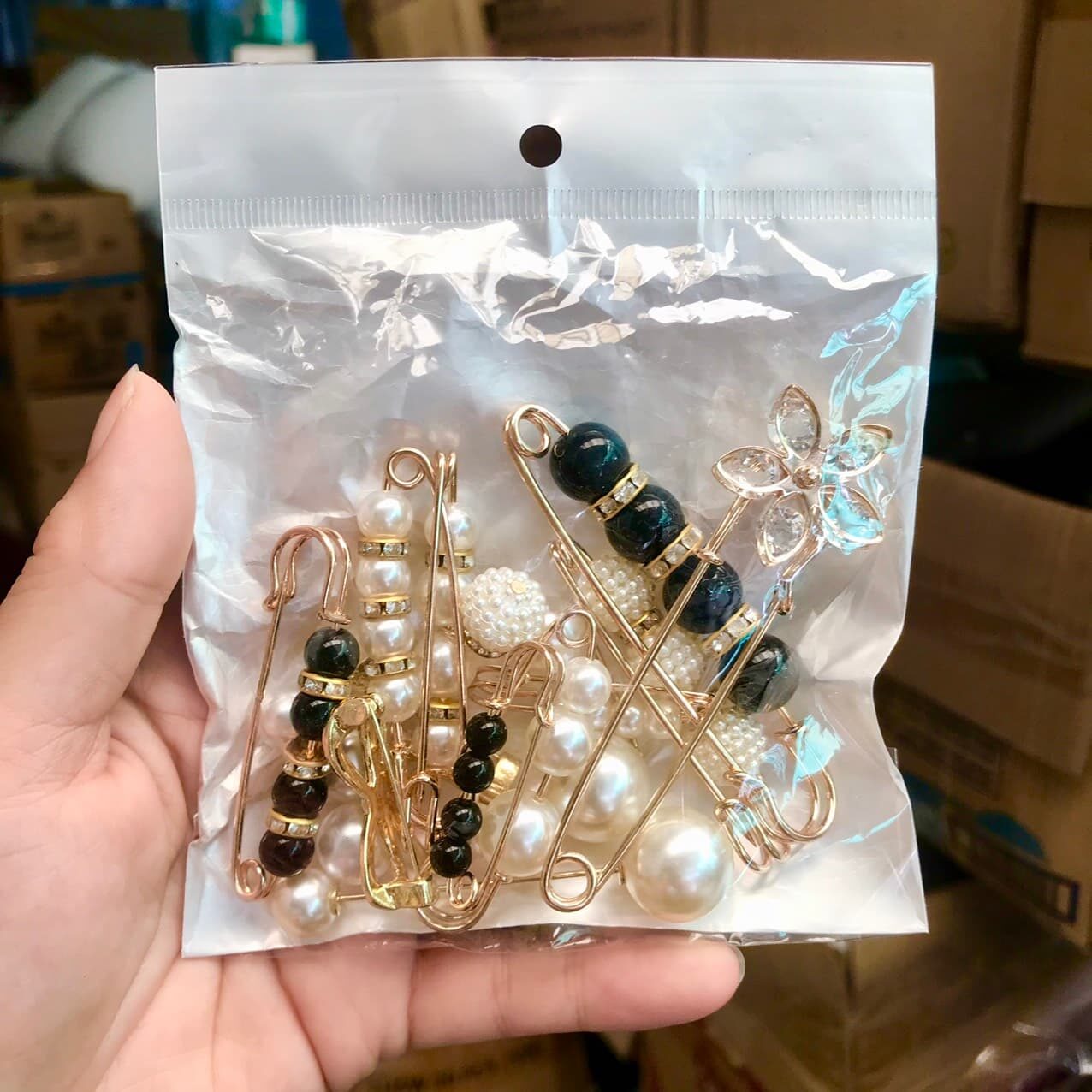 SET 13 GHIM CÀI QUẦN ÁO 3 SET 13 GHIM CÀI QUẦN ÁO - Ảnh 3