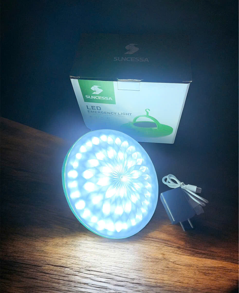 ĐÈN TÍCH ĐIỆN NLMT 200W -300W MÓC TREO