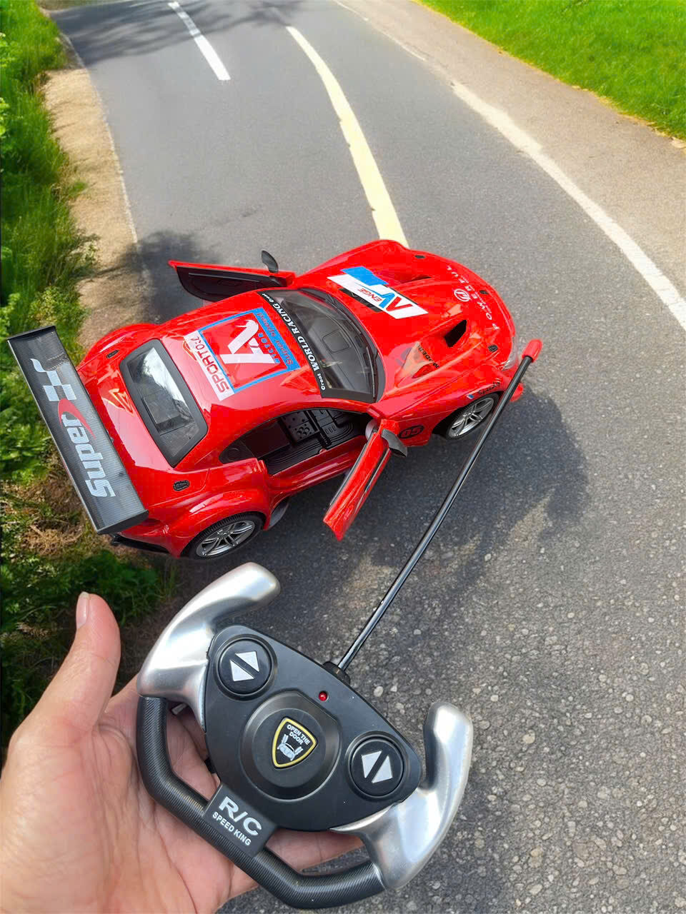 XE ĐIỀU KHIỂN FERARI MK358A