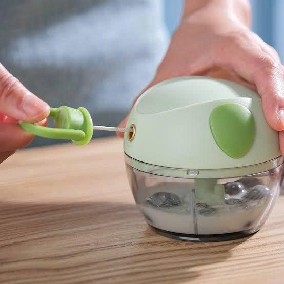 XAY TỎI KÉO TAY THÔNG MINH HINH HEO 3 XAY TỎI KÉO TAY THÔNG MINH HINH HEO - Ảnh 3